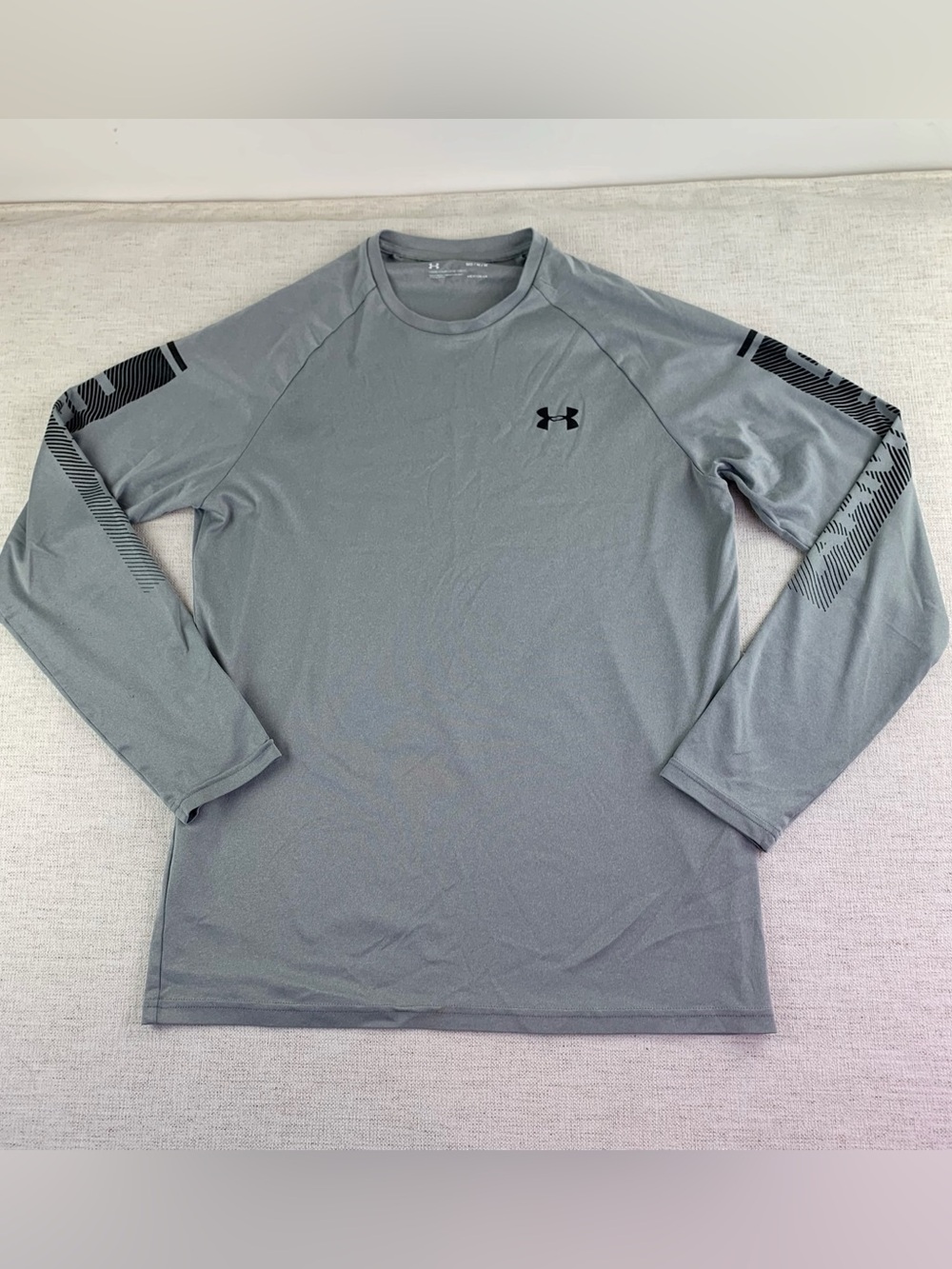 Under Armour men's HeatGear loose-fit long-sleeve performance t-shirt light